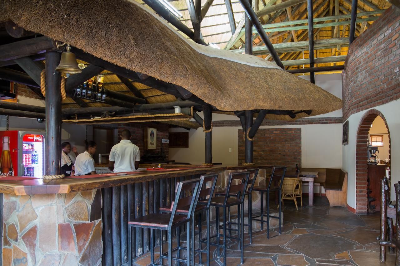 Cest Si Bon Hotel Otjiwarongo Luaran gambar