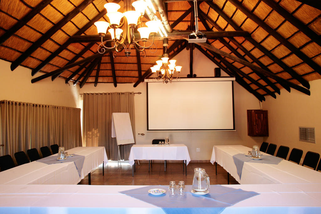 Cest Si Bon Hotel Otjiwarongo Luaran gambar