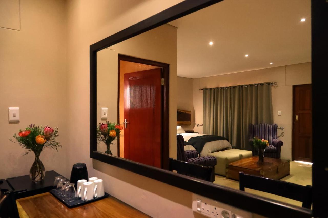 Cest Si Bon Hotel Otjiwarongo Luaran gambar